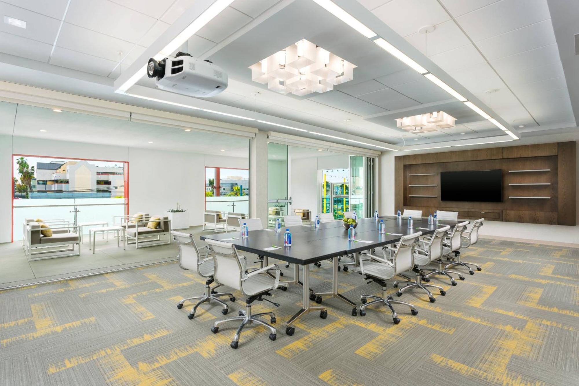 Courtyard By Marriott 3* Santa Monica