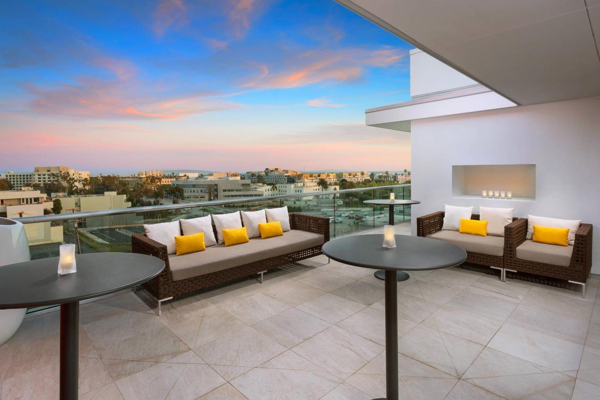 Hotel Courtyard By Marriott