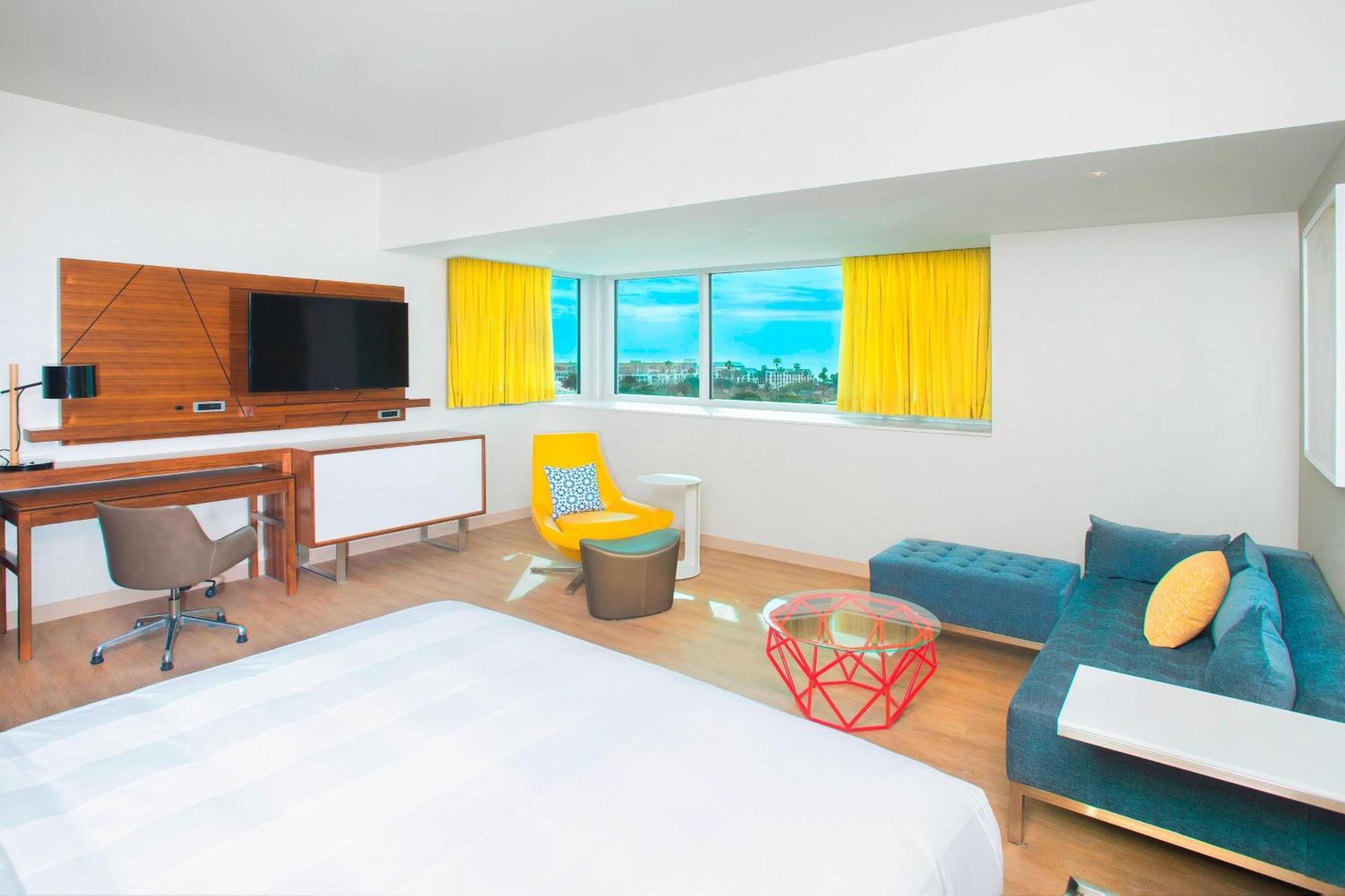 Hotel Courtyard By Marriott Santa Monica