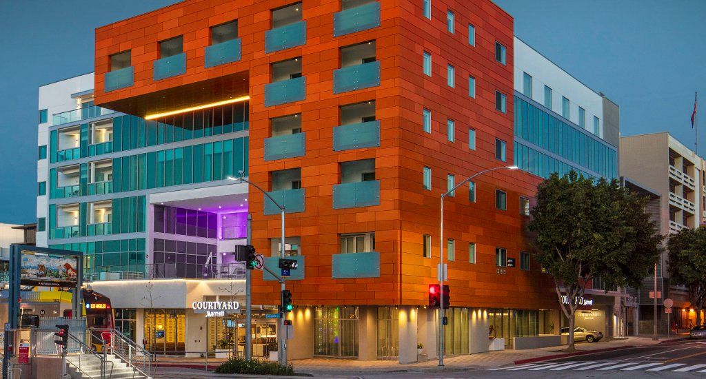 Courtyard By Marriott
